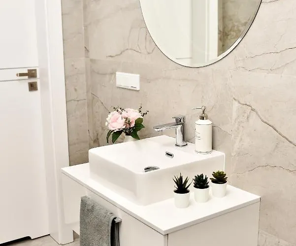 Vip Number 10 Apartment